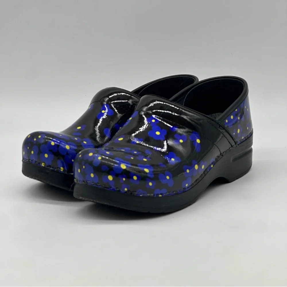 Dansko Professional Black and Blue Clogs. Size 8 - Picture 4 of 9